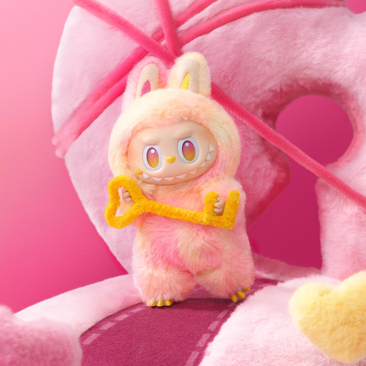 Labubu Big Into Energy Vinyl Plush Pendant - Loyalty (Pink)